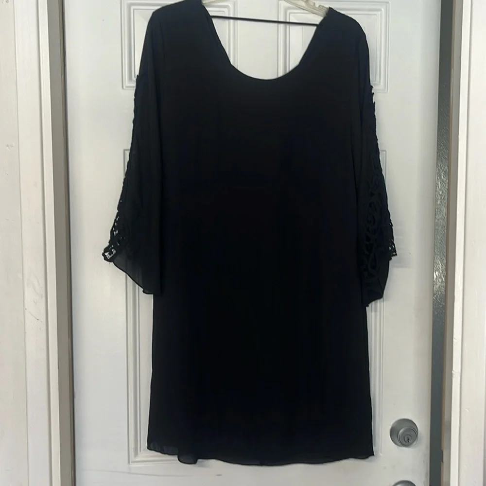 Daisy shoppe Classic Black mini dress macrame lace and low back M L